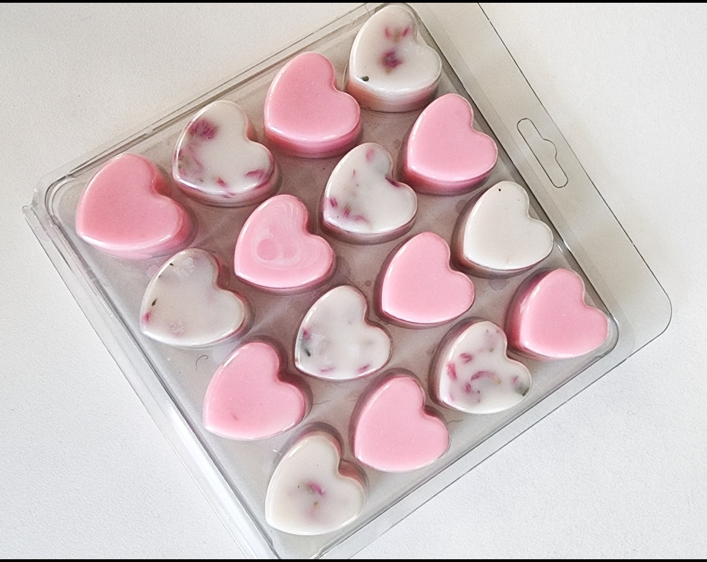 16 heart wax melts