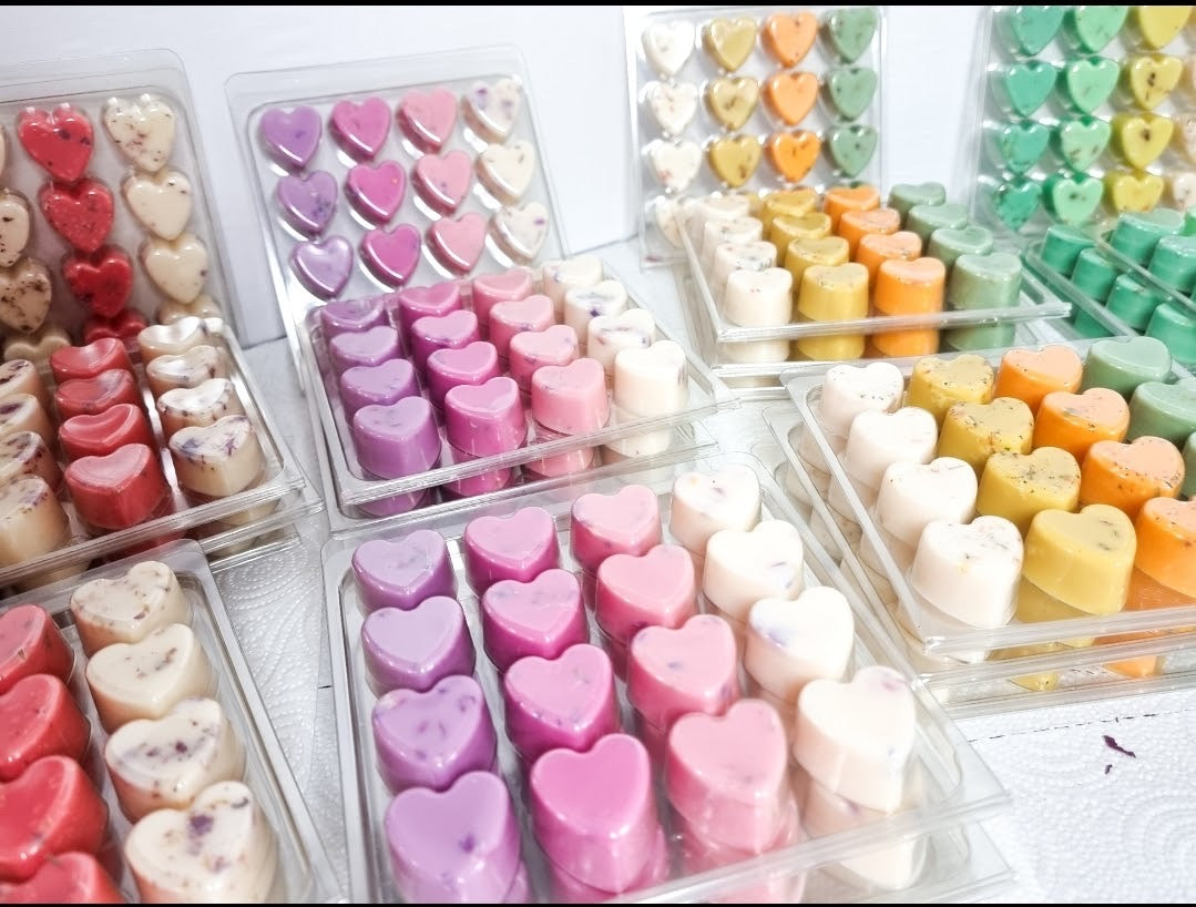16 heart wax melts