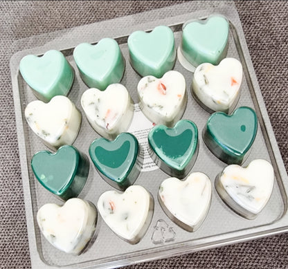 16 heart wax melts